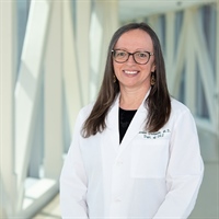 Smoking Cessation Before Laryngeal Cancer Treatment Improves Survival, Retention of Voice Box, Study Shows